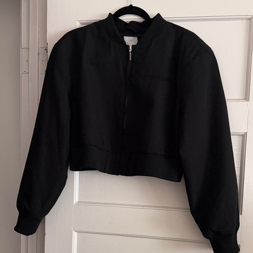 H&M Black Cropped Bomber Jacket - Picture 7 of 8